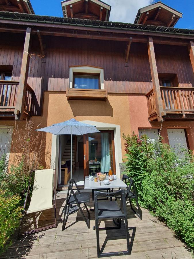 Les Chalets Du Jardin Alpin La Salle-les-Alpes Exterior photo