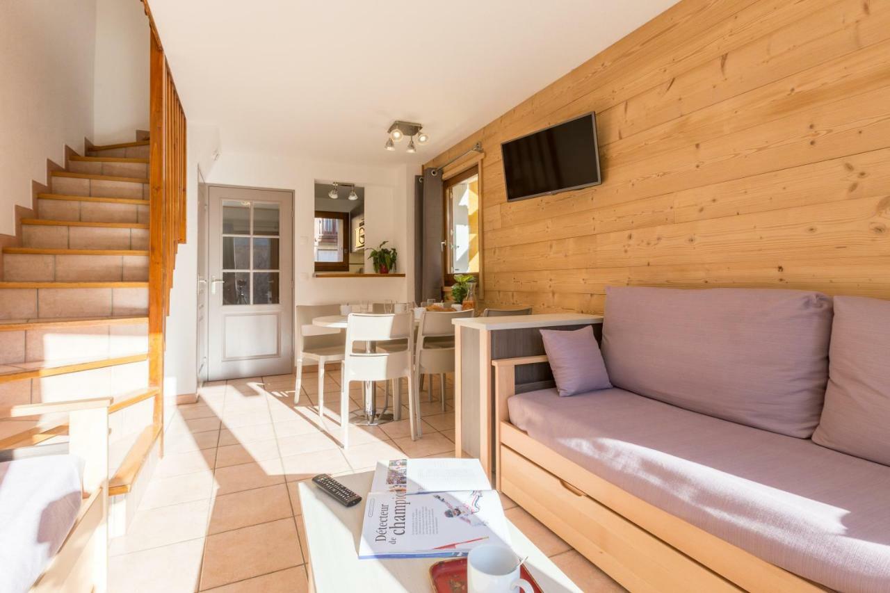 Les Chalets Du Jardin Alpin La Salle-les-Alpes Exterior photo