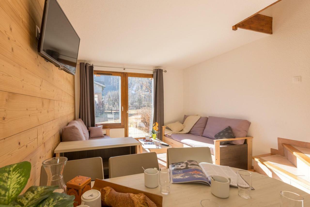 Les Chalets Du Jardin Alpin La Salle-les-Alpes Exterior photo