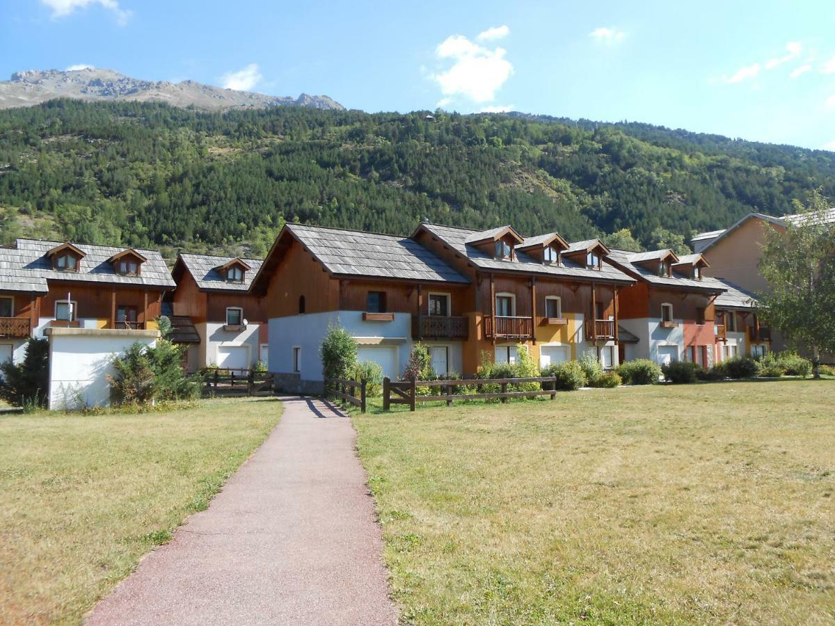 Les Chalets Du Jardin Alpin La Salle-les-Alpes Exterior photo